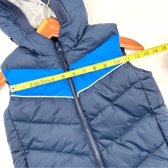 M&S London Studio Boy's Blue Hooded Puffer Vest Size 8-9 - Picture 11 of 12